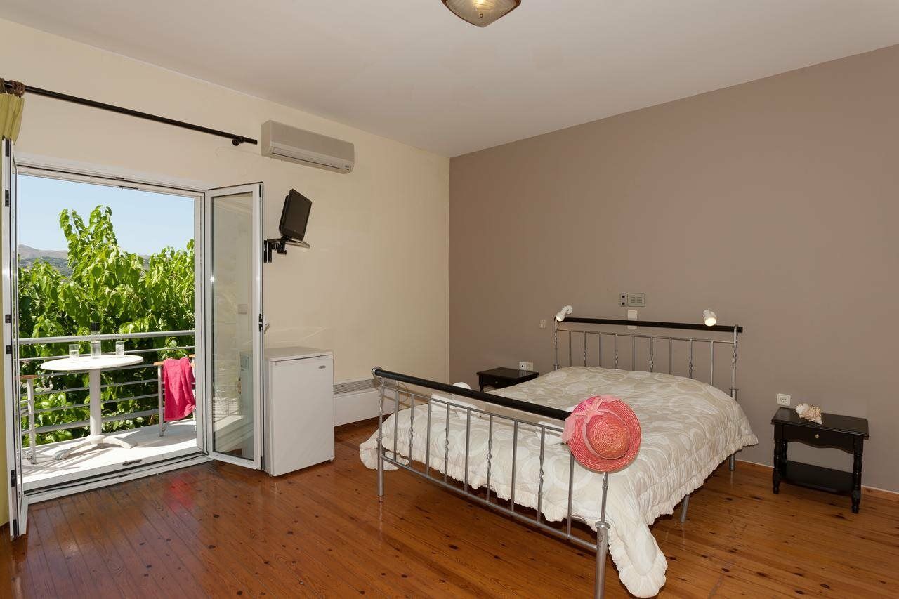 Rastoni Apartamento Spílion Exterior foto